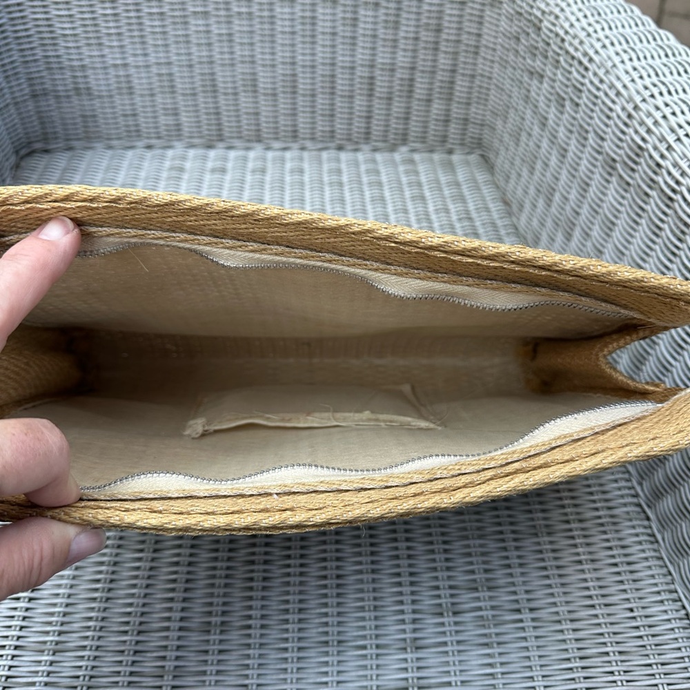 Vintage Woven Straw Clutch - Picture 2 of 3